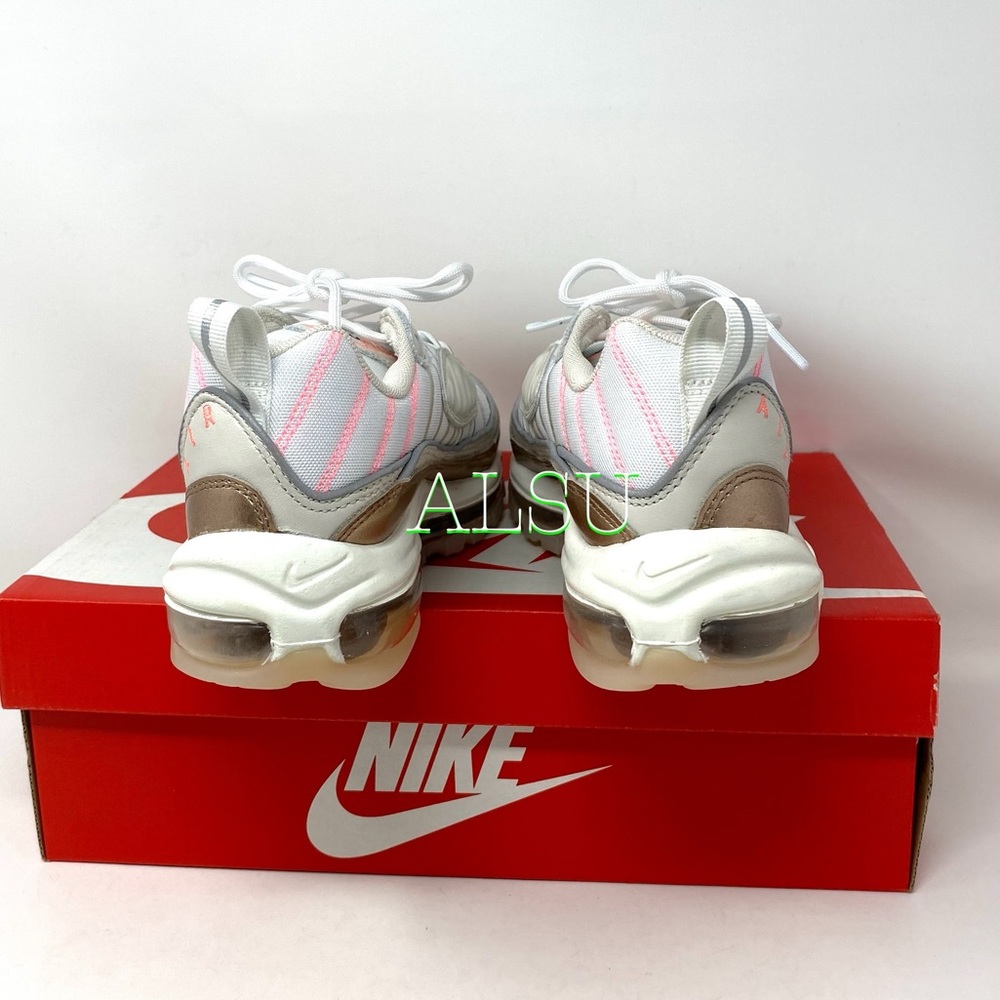 🎄SANTA’S DEAL 🎄 Nike Air Max 98 White Tan Women’s Sneakers Size 9.5 CI9907 100 - Picture 6 of 13